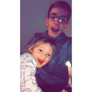 Meet your Posher, Logan